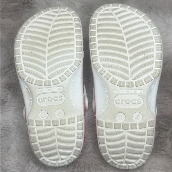 Girls’ Hello Kitty Crocs - Picture 6 of 6